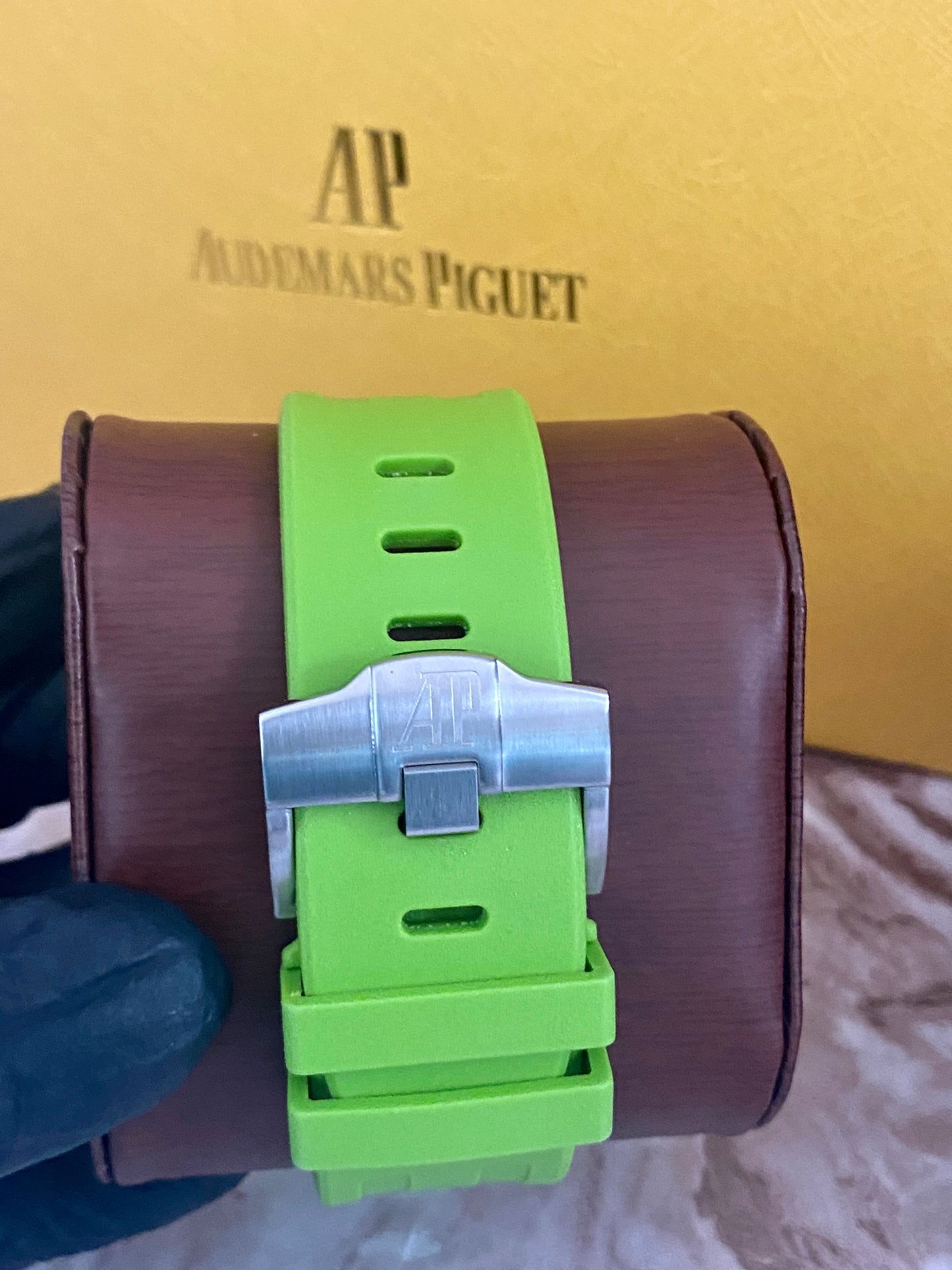 Reloj AP, AAA, Automático, 42 mm., correa de caucho verde