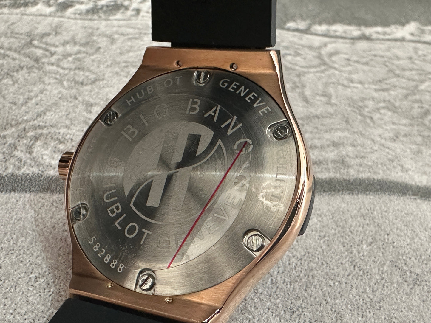 Reloj Hub10t AAA Quartz color oro rosa Dama