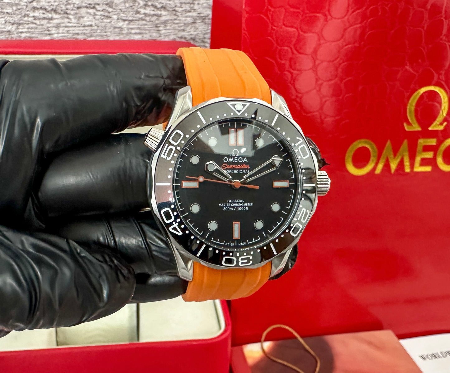 OM Sea Master Diver naranja