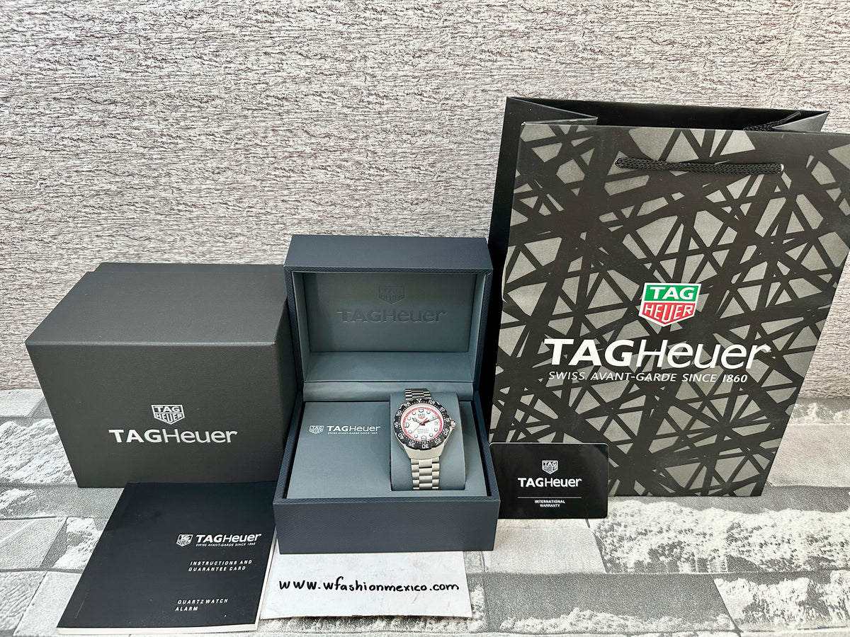 Reloj  F1 blanco con rojo