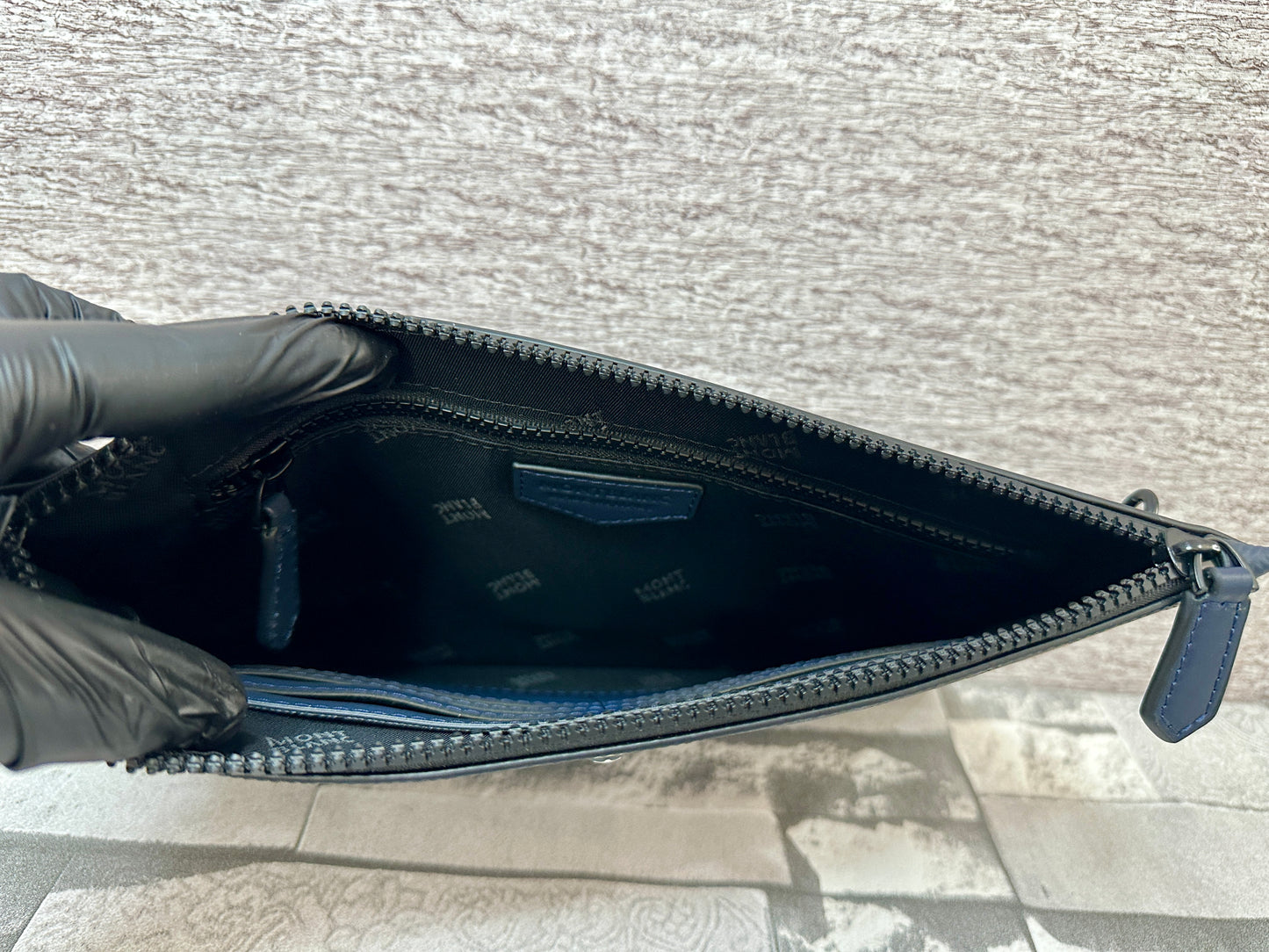 Bolsa de mano tipo Clutch Extreme MB color azul