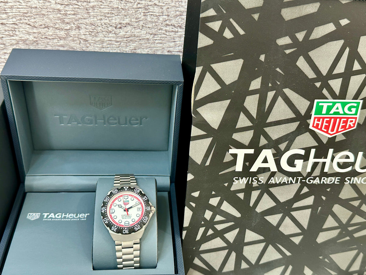 Reloj  F1 blanco con rojo