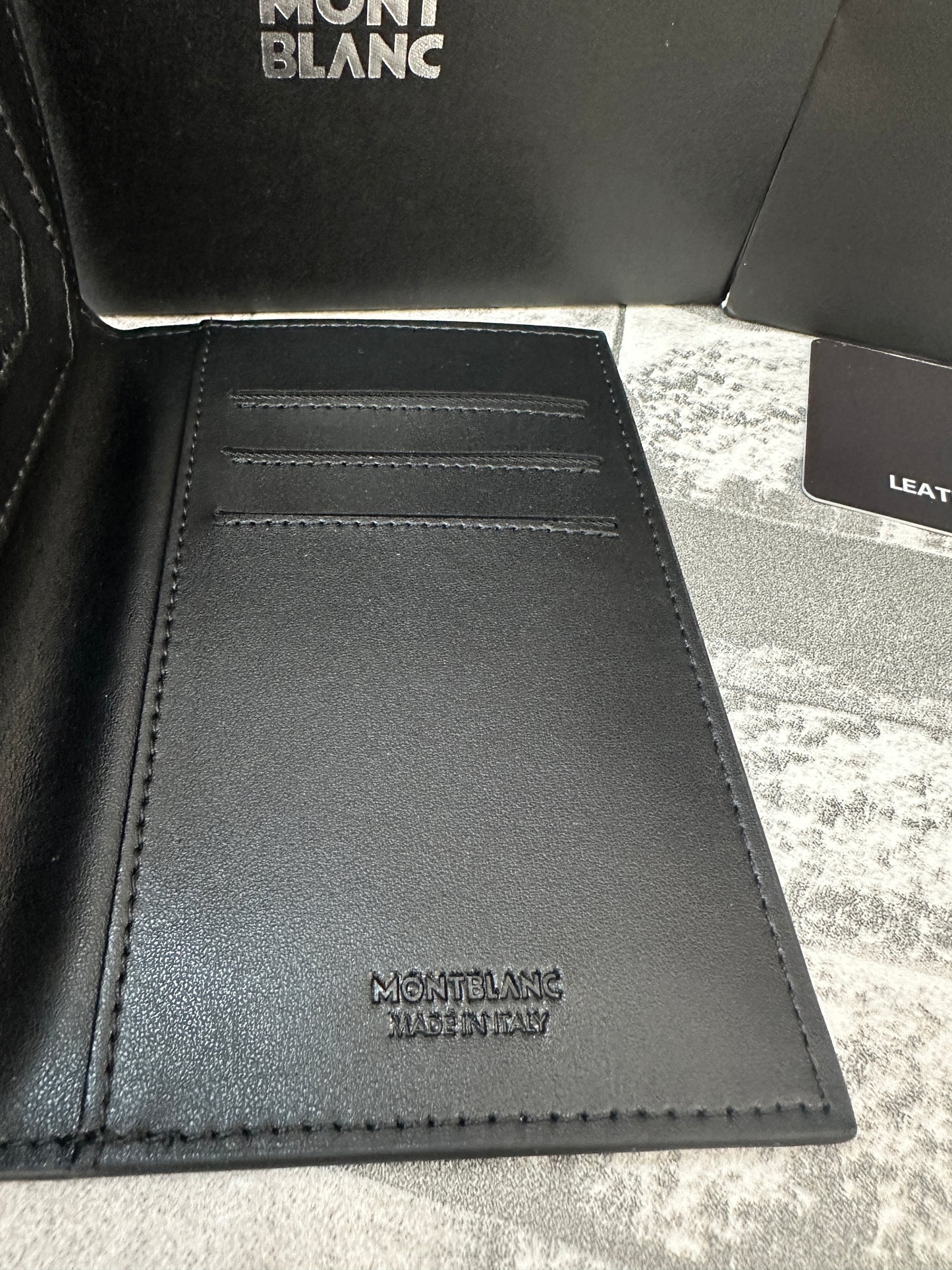 Porta pasaporte Extreme MB