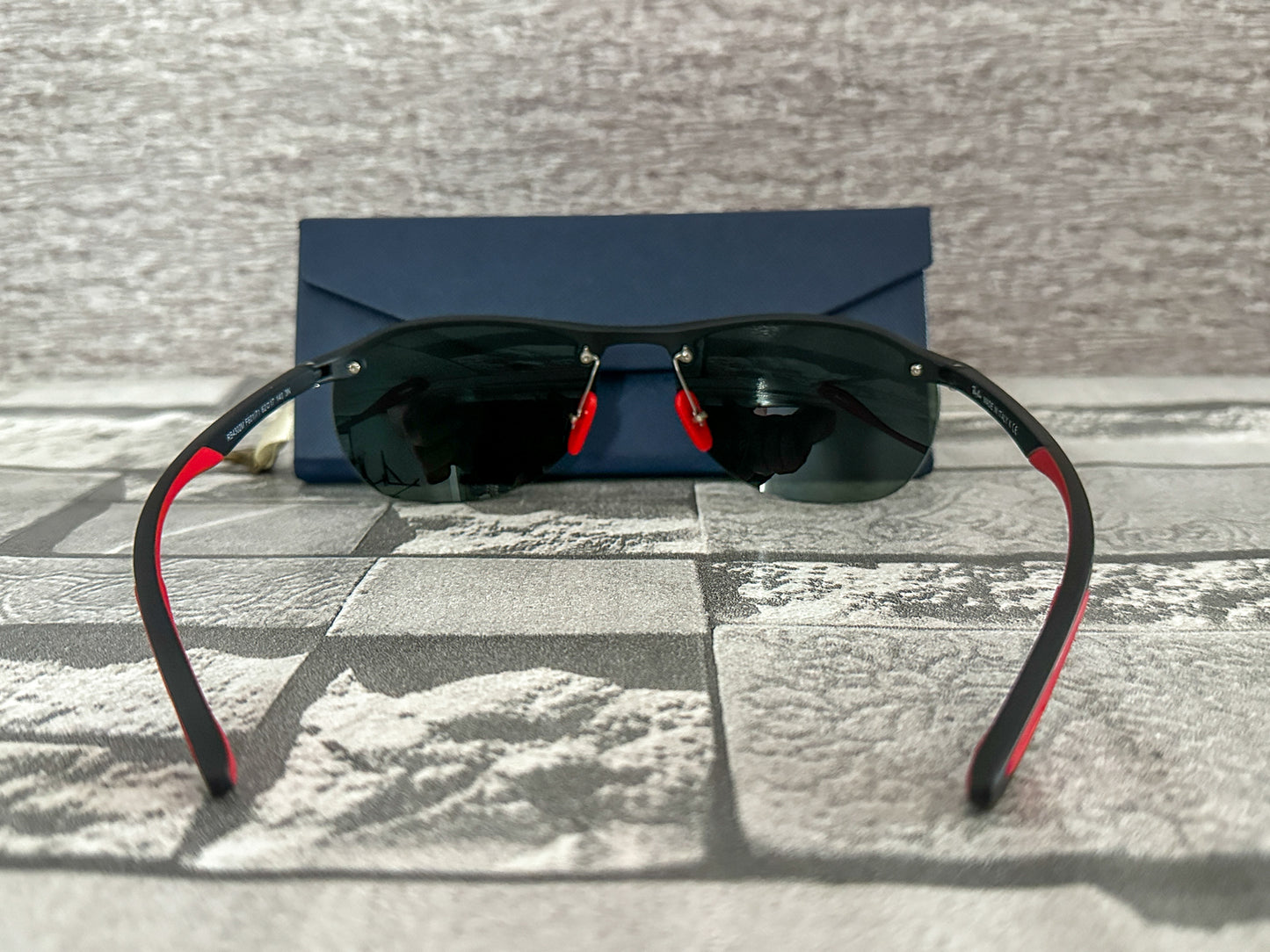 Lentes de Sol Ray B. Ferrar1