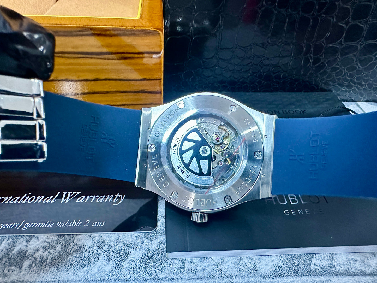 Reloj Cassic Fusion 3 agujas AAA Automático Azul