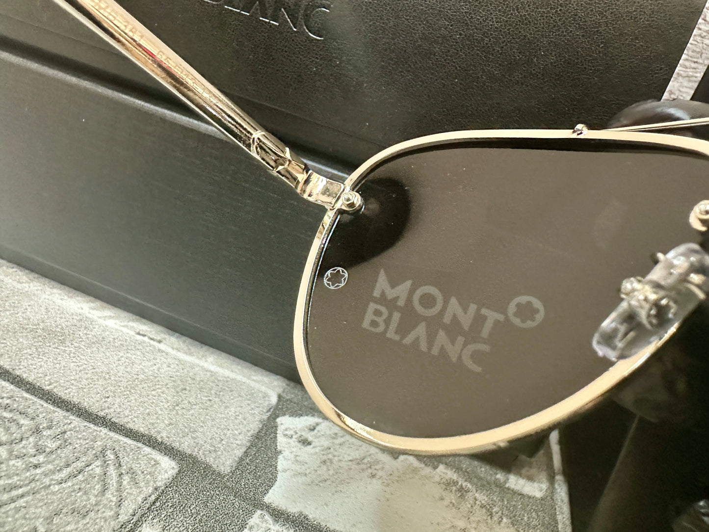 Lentes de Sol Mont B.