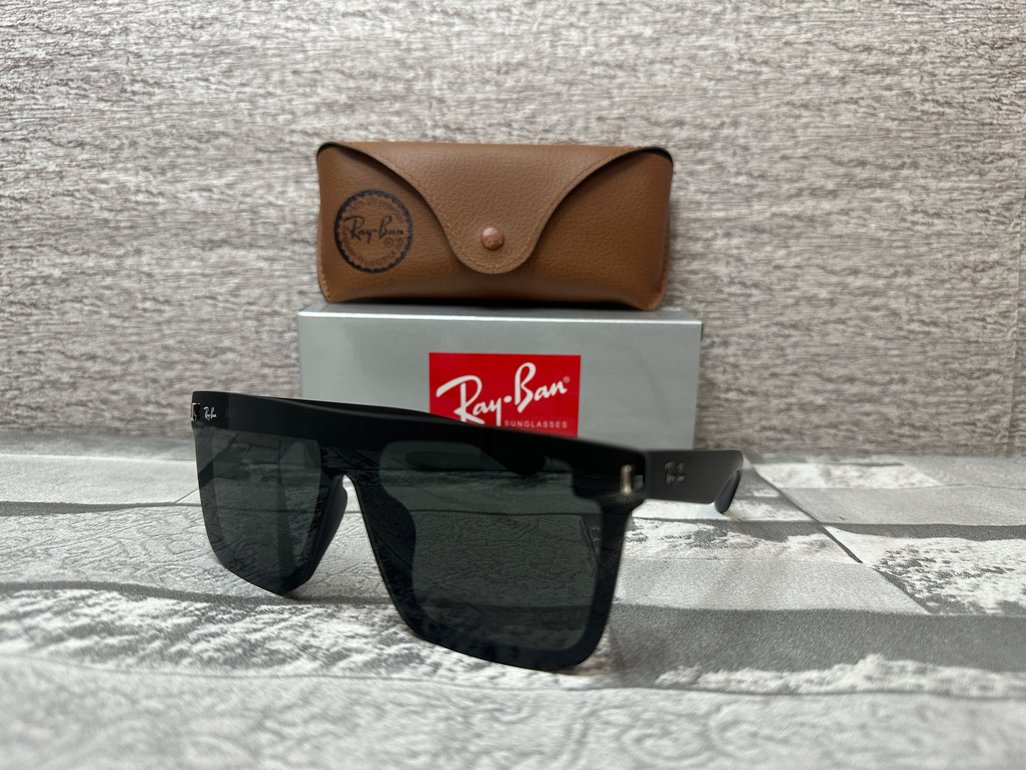 Lentes de Sol Ray B. Amore F.