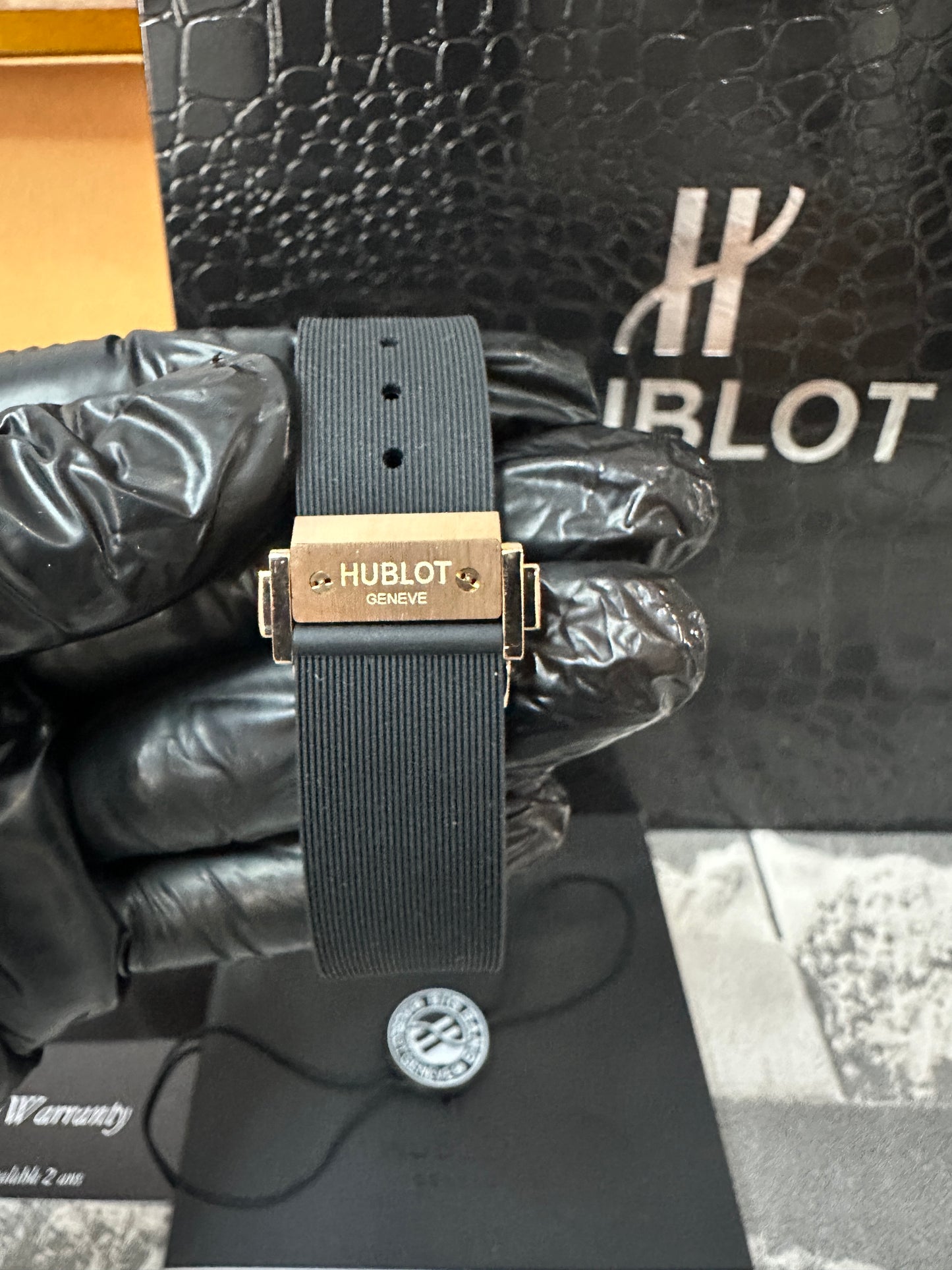 Reloj Cassic Fusion AAA, Quartz, 33 mm dama King Gold