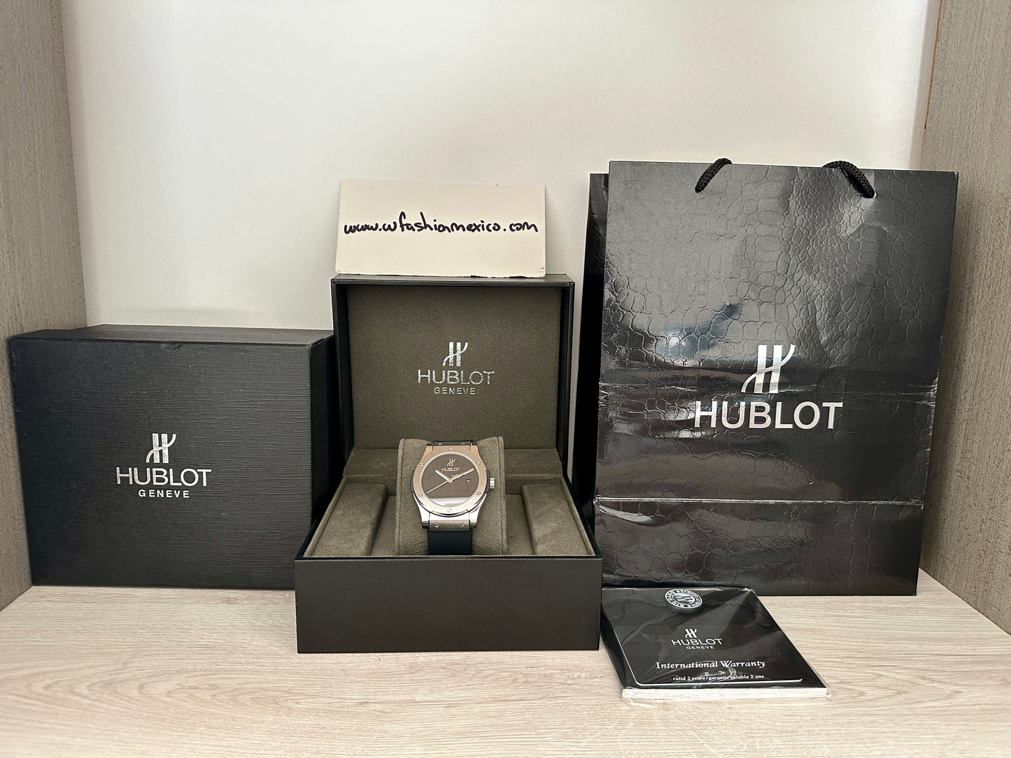 Reloj Hub10t Classic  AAA Automático color acero