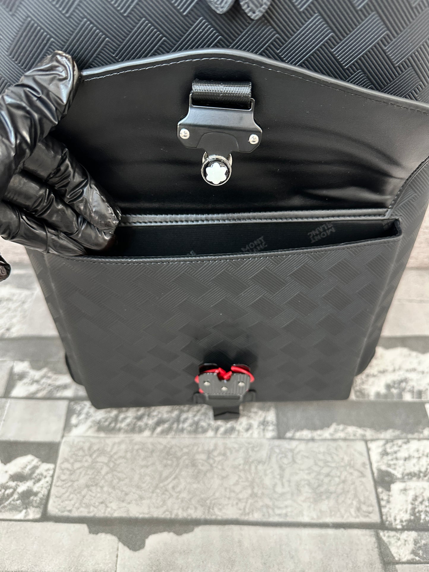 Mochila negra modelo Extreme