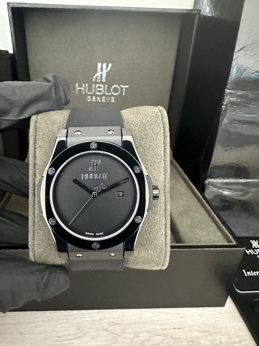 Reloj Hub10t Classic  AAA Automático color negro