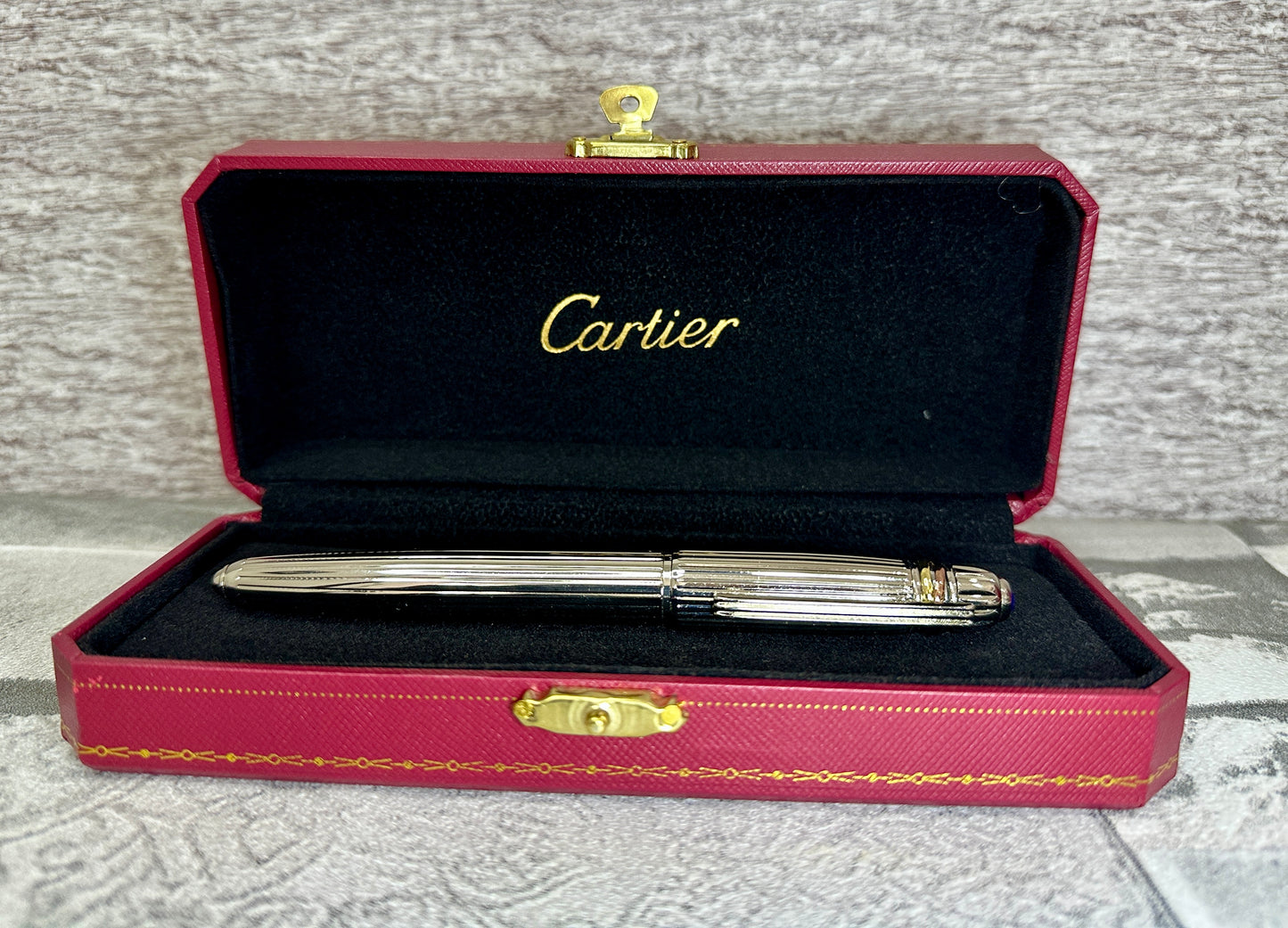 Pluma tipo Rollerball Crtier