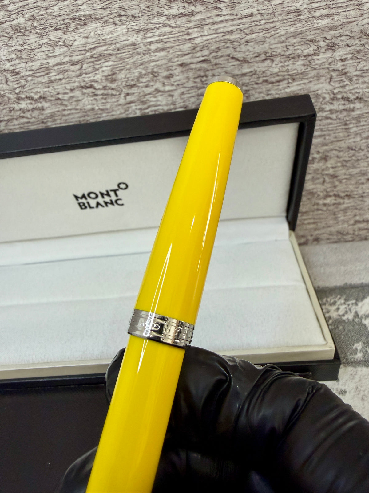Pluma MB rollerball PIX amarilla