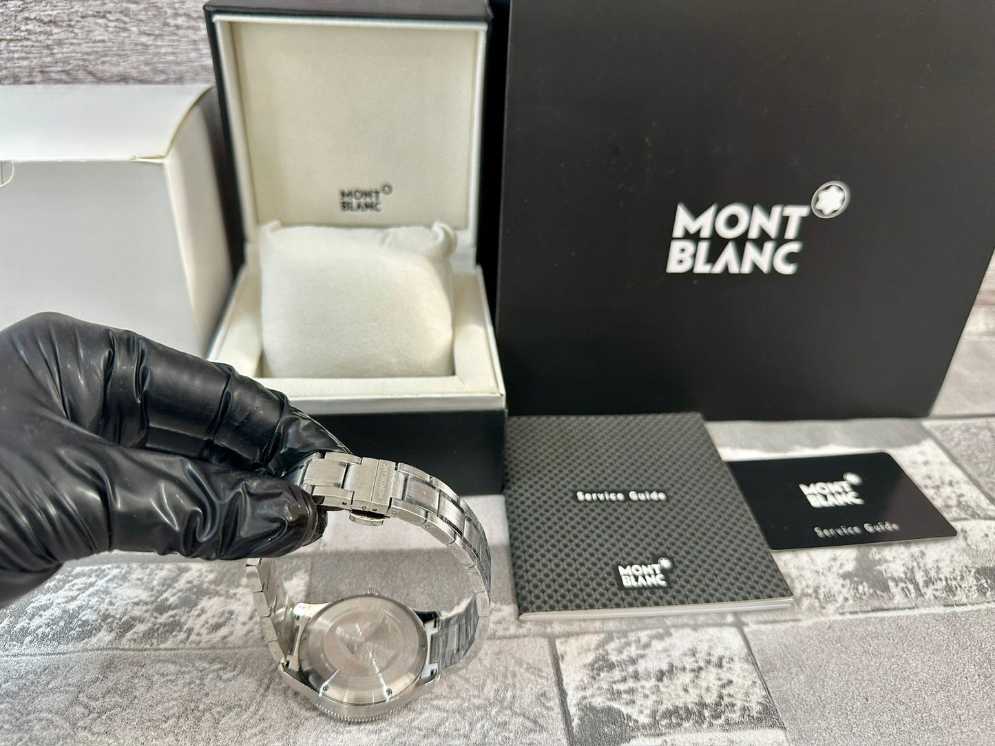 Reloj MB Iced Sea AAA rojo