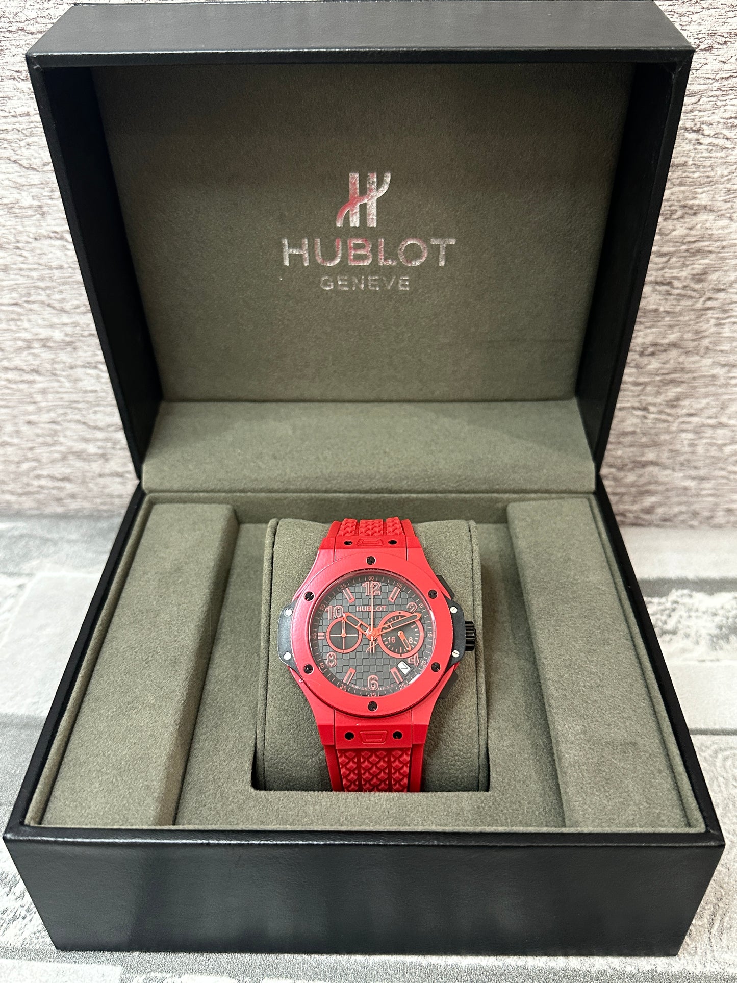 Reloj HUB BIG BANG RED MAGIC AAA