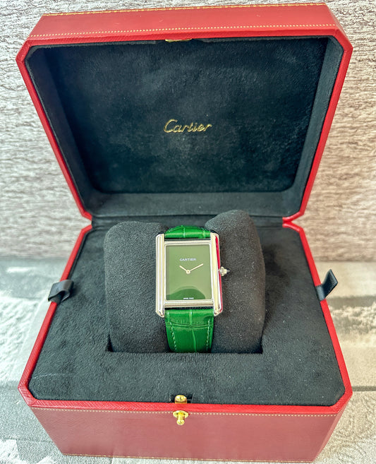 Reloj Tank Must color verde