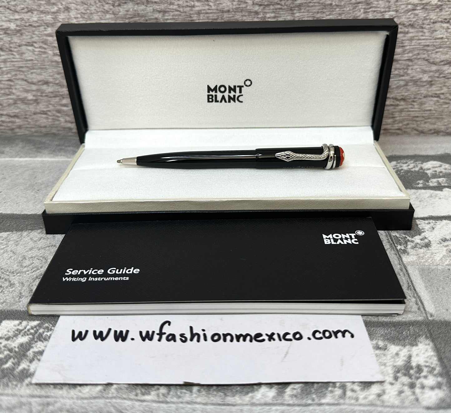 Pluma modelo Snake Mont B