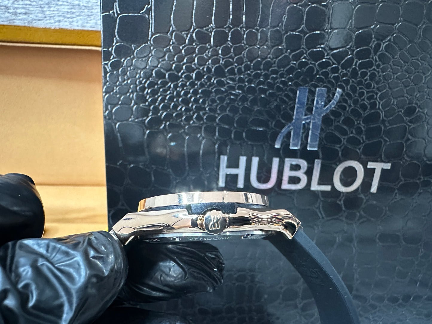 Reloj Cassic Fusion AAA, Quartz, 33 mm dama King Gold