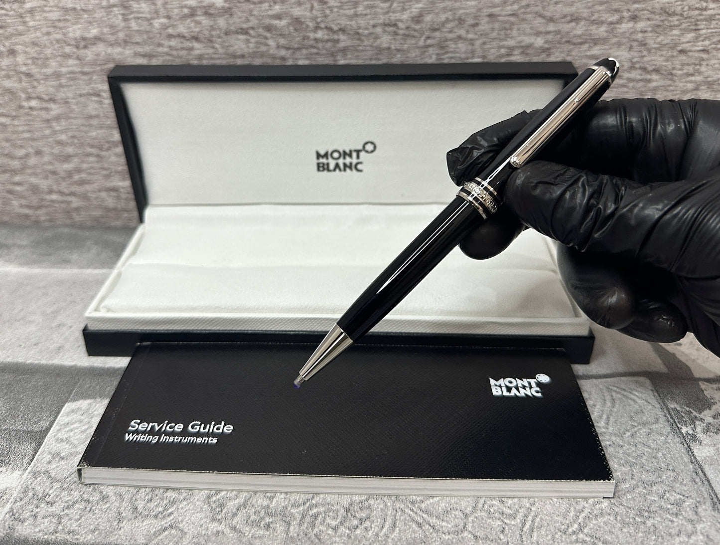 Pluma clásica MB tipo bolígrafo