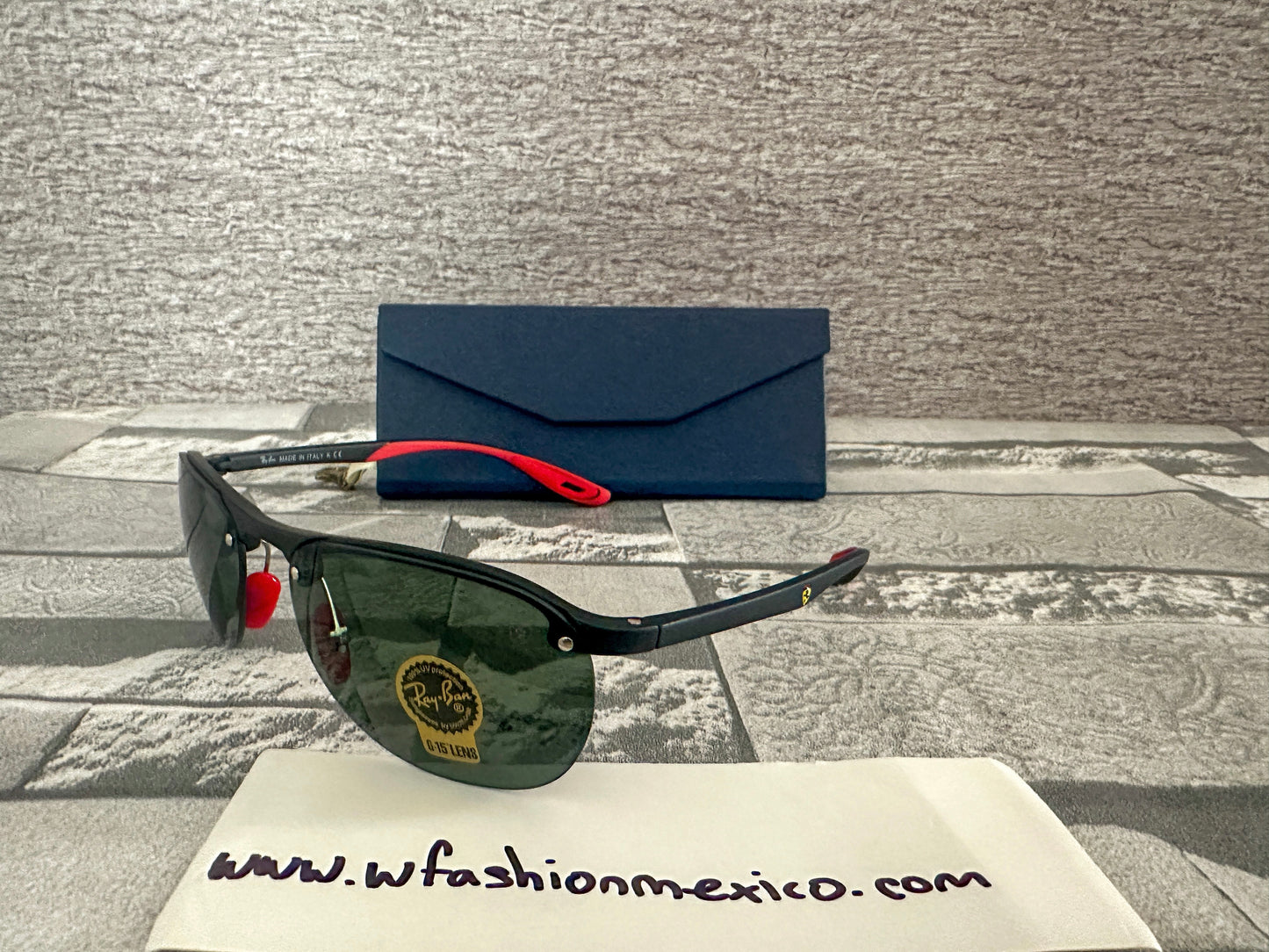Lentes de Sol Ray B. Ferrar1