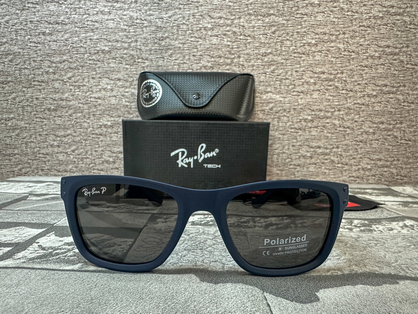 Lentes de sol Ray B. Wayfarer azules