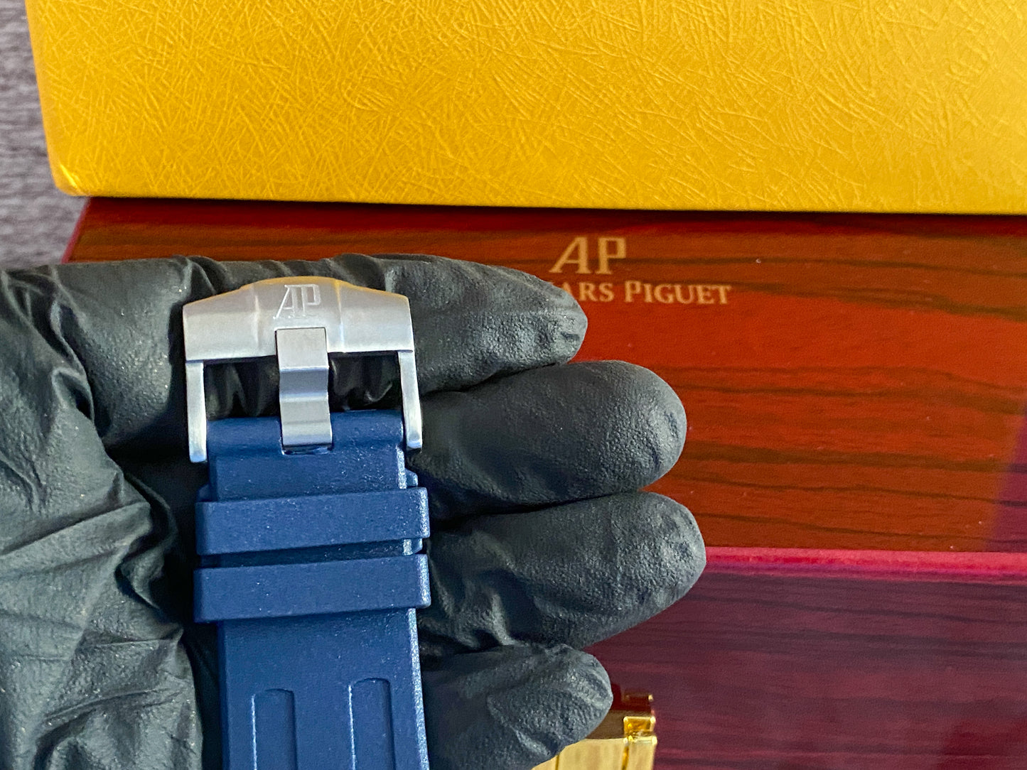 Reloj AP, AAA, Automático, 42 mm., correa de caucho azul
