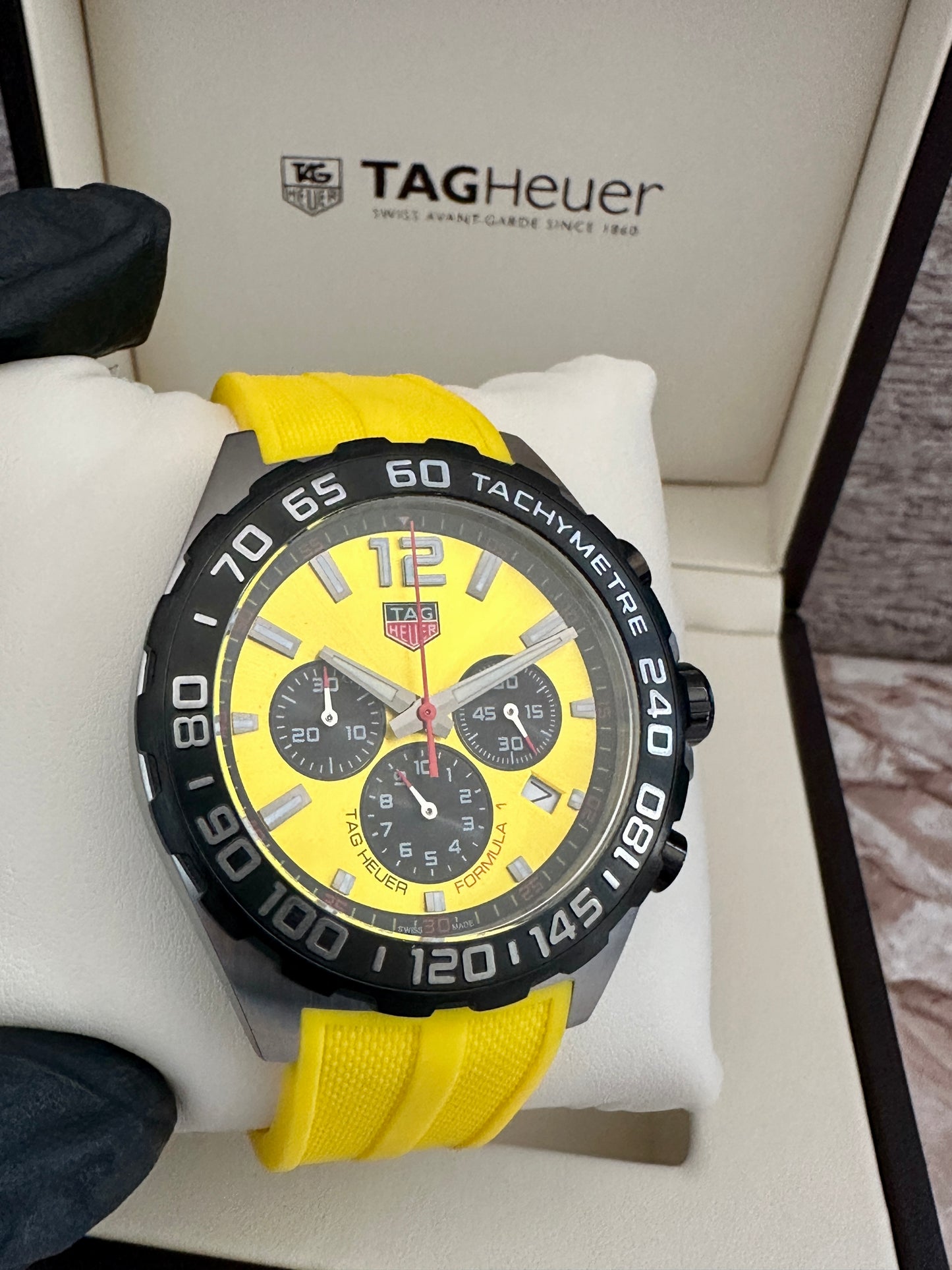 Reloj F1, AAA, Quartz, amarillo