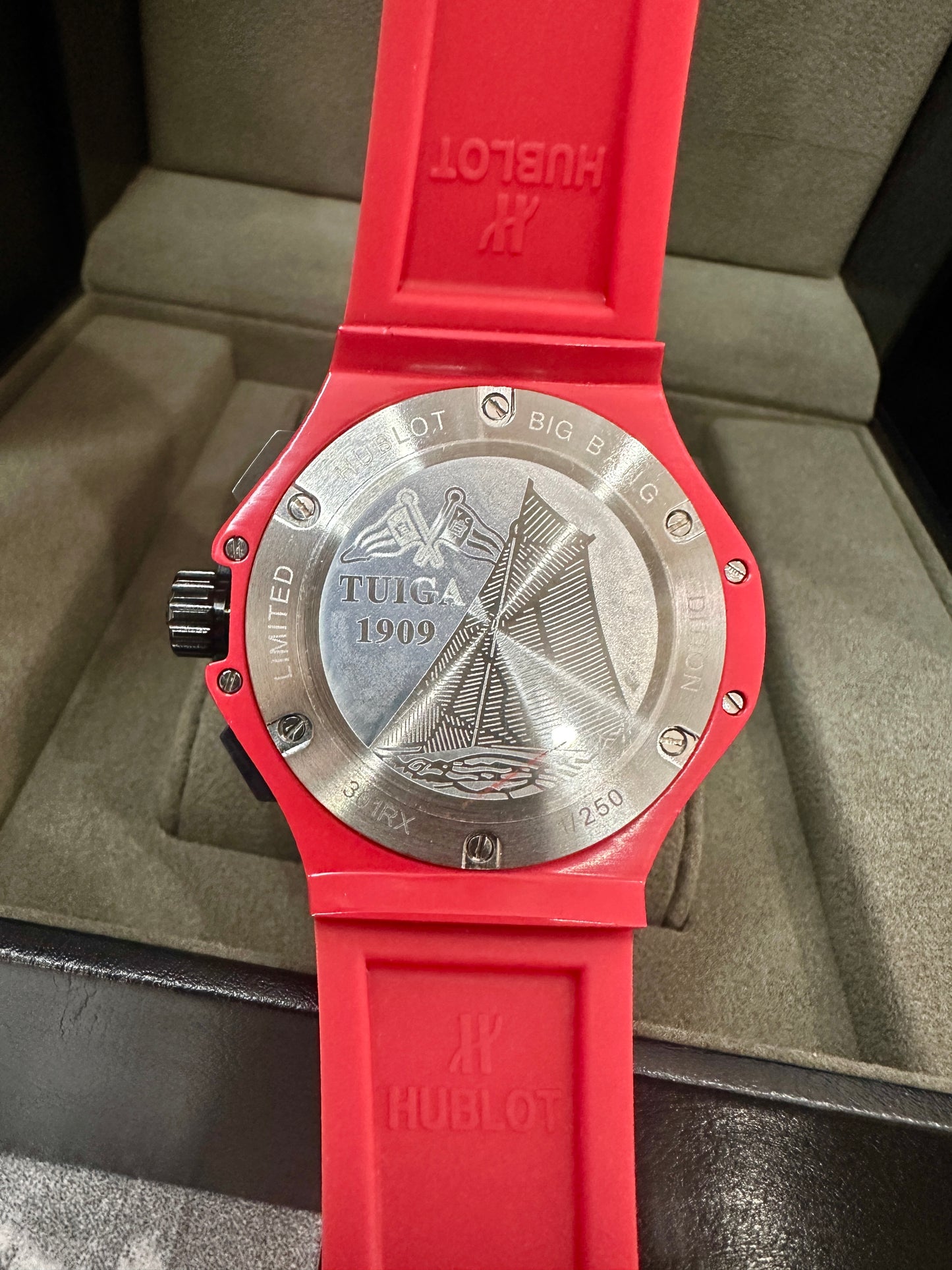 Reloj HUB BIG BANG RED MAGIC AAA