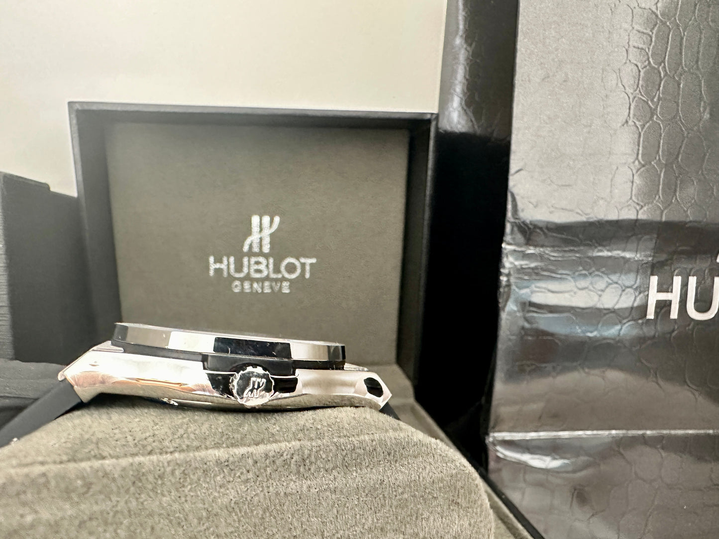 Reloj Hub10t Classic  AAA Automático color acero