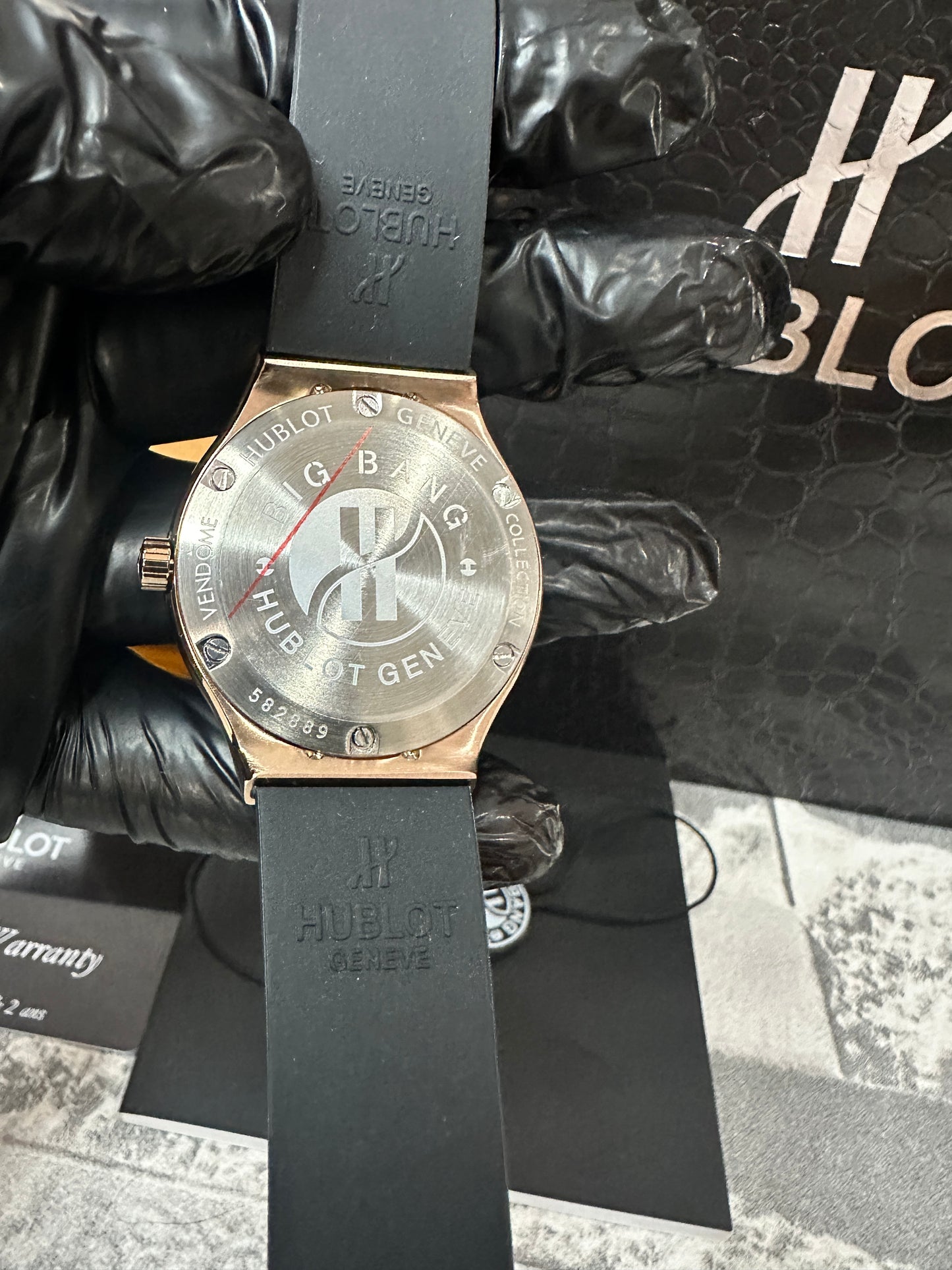 Reloj Cassic Fusion AAA, Quartz, 33 mm dama King Gold