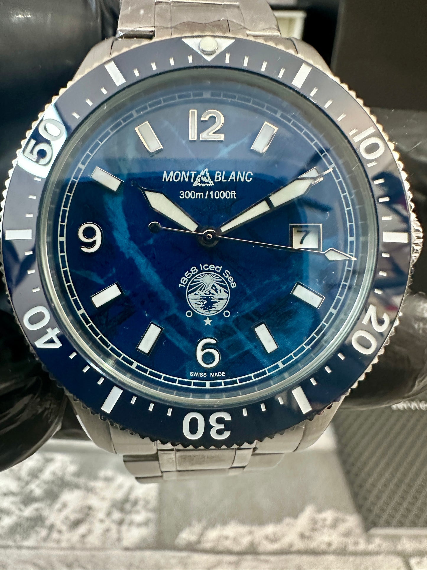 Reloj MB Iced Sea AAA azul