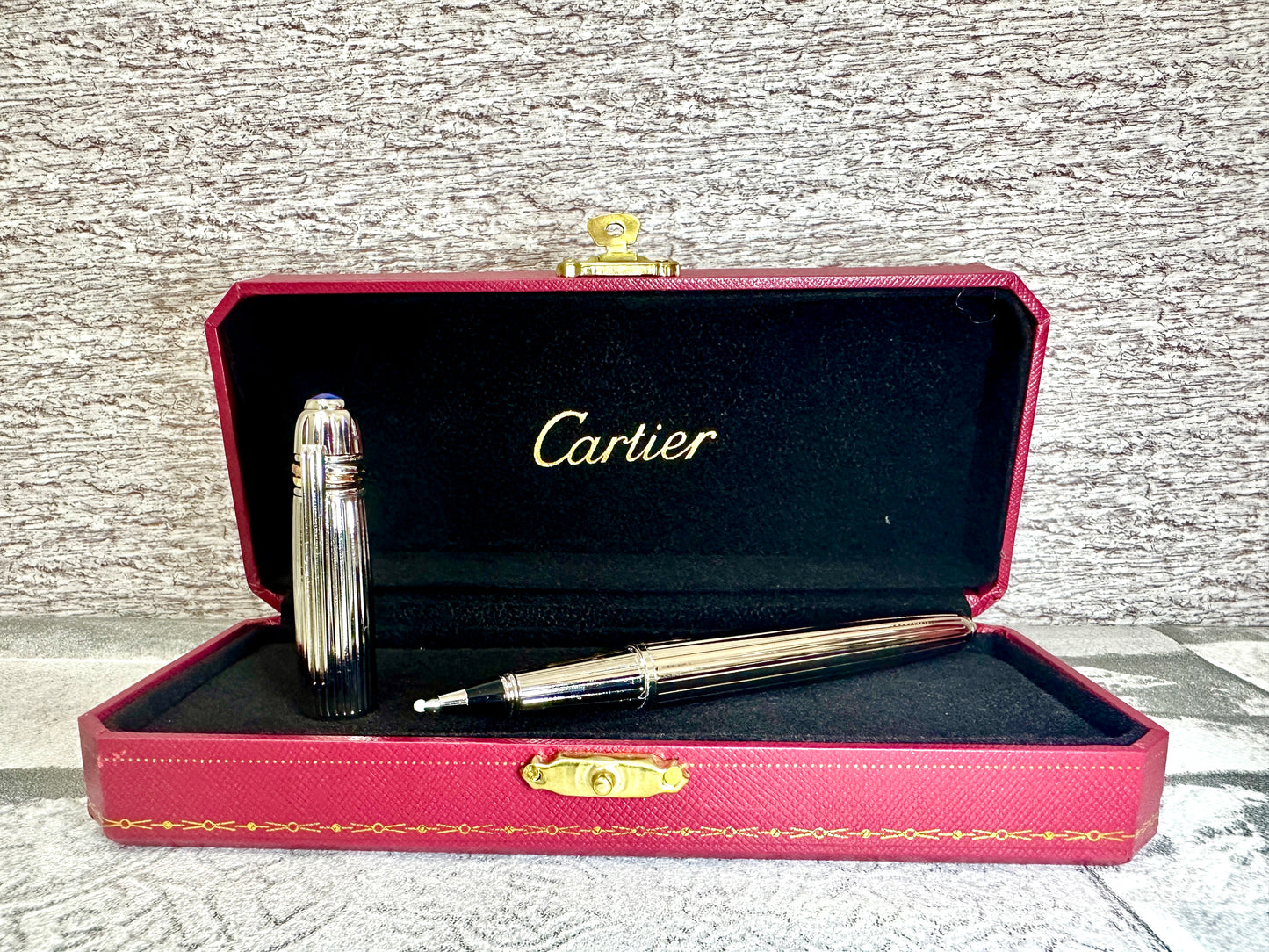 Pluma tipo Rollerball Crtier