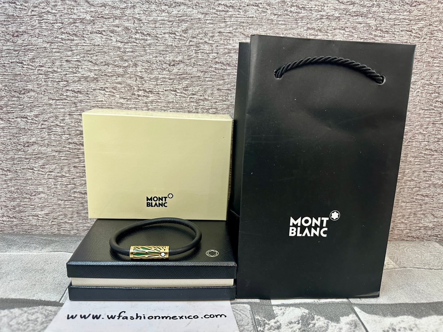 Brazalete Mont edición The Origin color verde