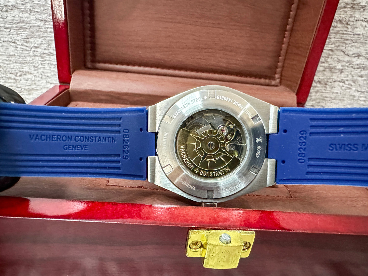Reloj Vach3r0n Overseas Automático azul