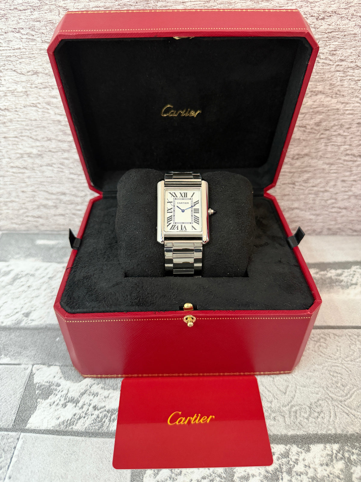 Reloj Tank Must