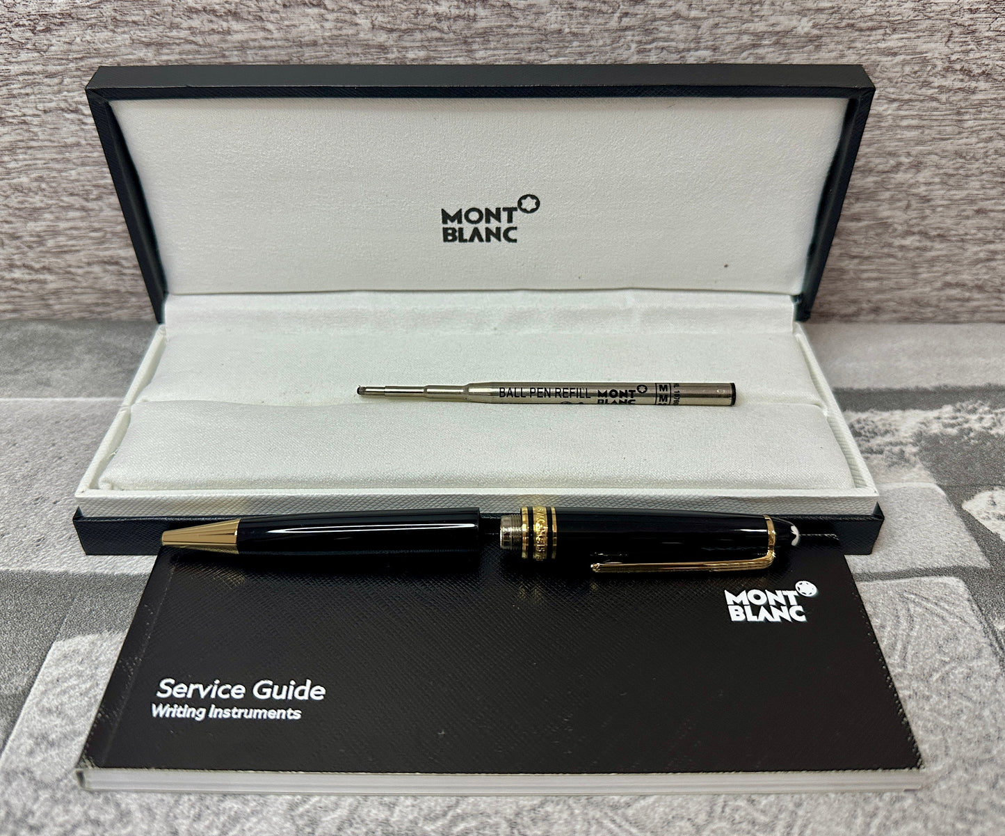 Pluma clásica MB tipo bolígrafo