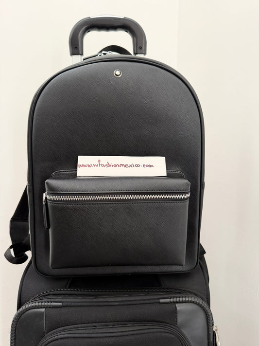 Mochila negra tipo Back pack