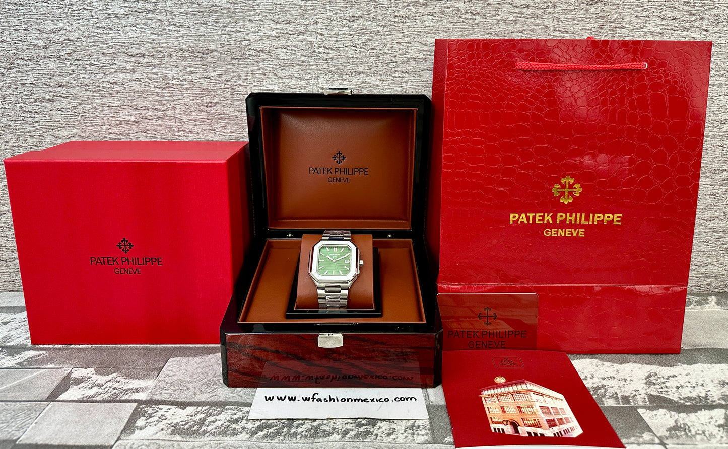 Reloj P4tek Cubit verde AAA Automático