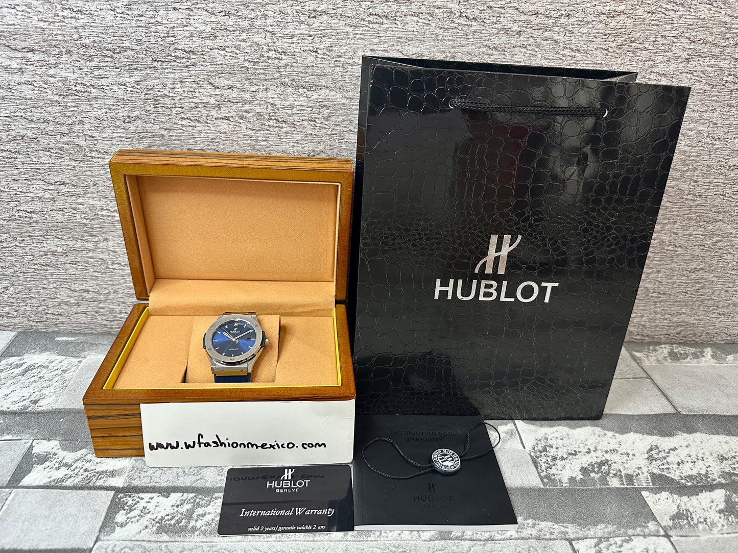 Reloj Cassic Fusion 3 agujas AAA Automático Azul