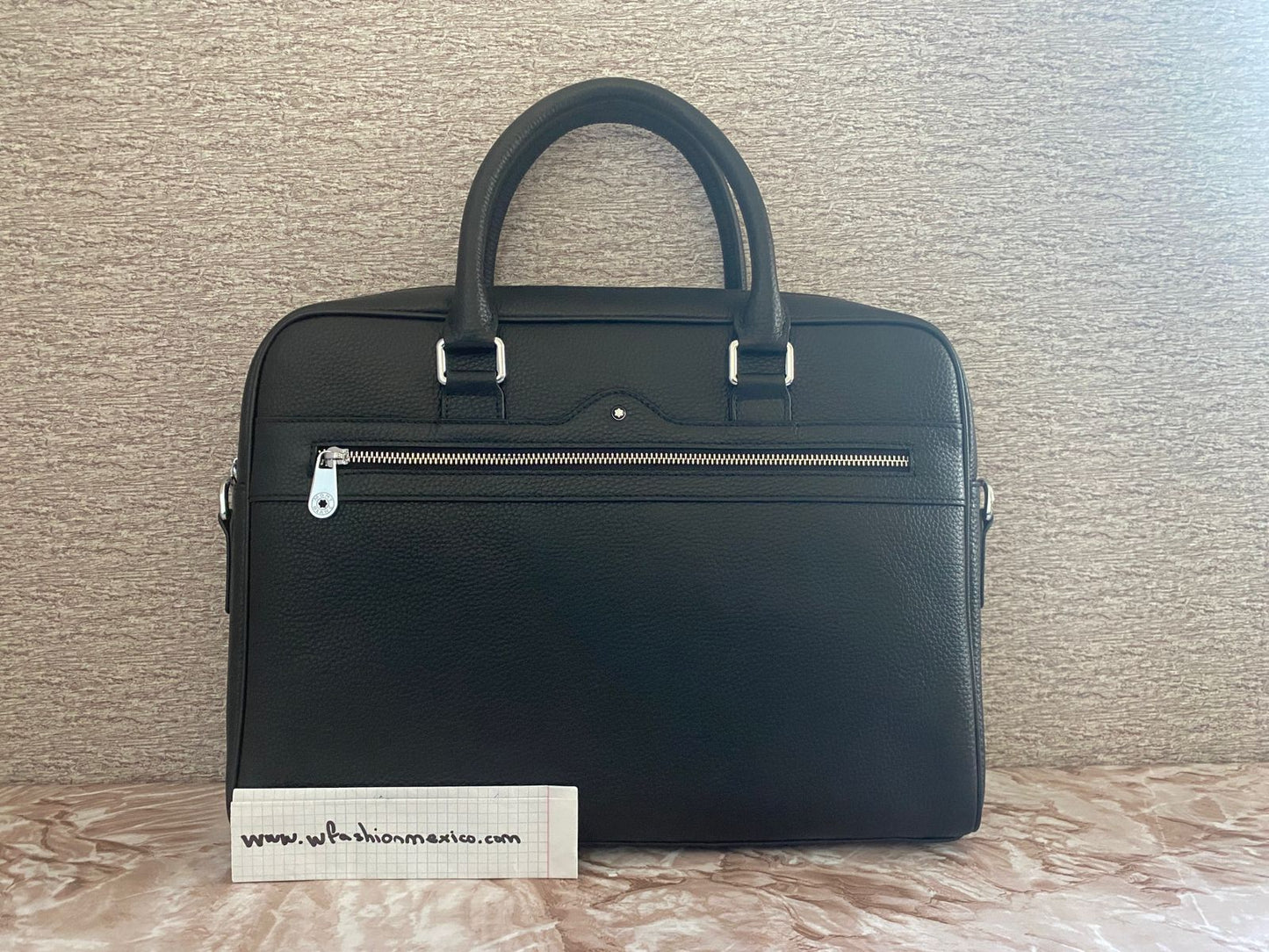 Portafolio negro de Piel Genuina, perfecto para laptops