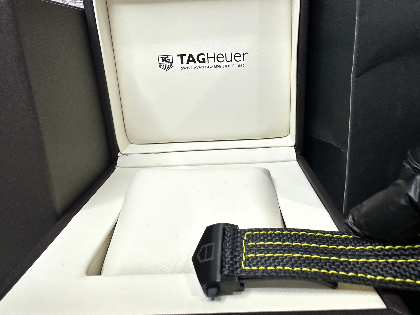 Reloj Carrera P0RSCHE Yellow