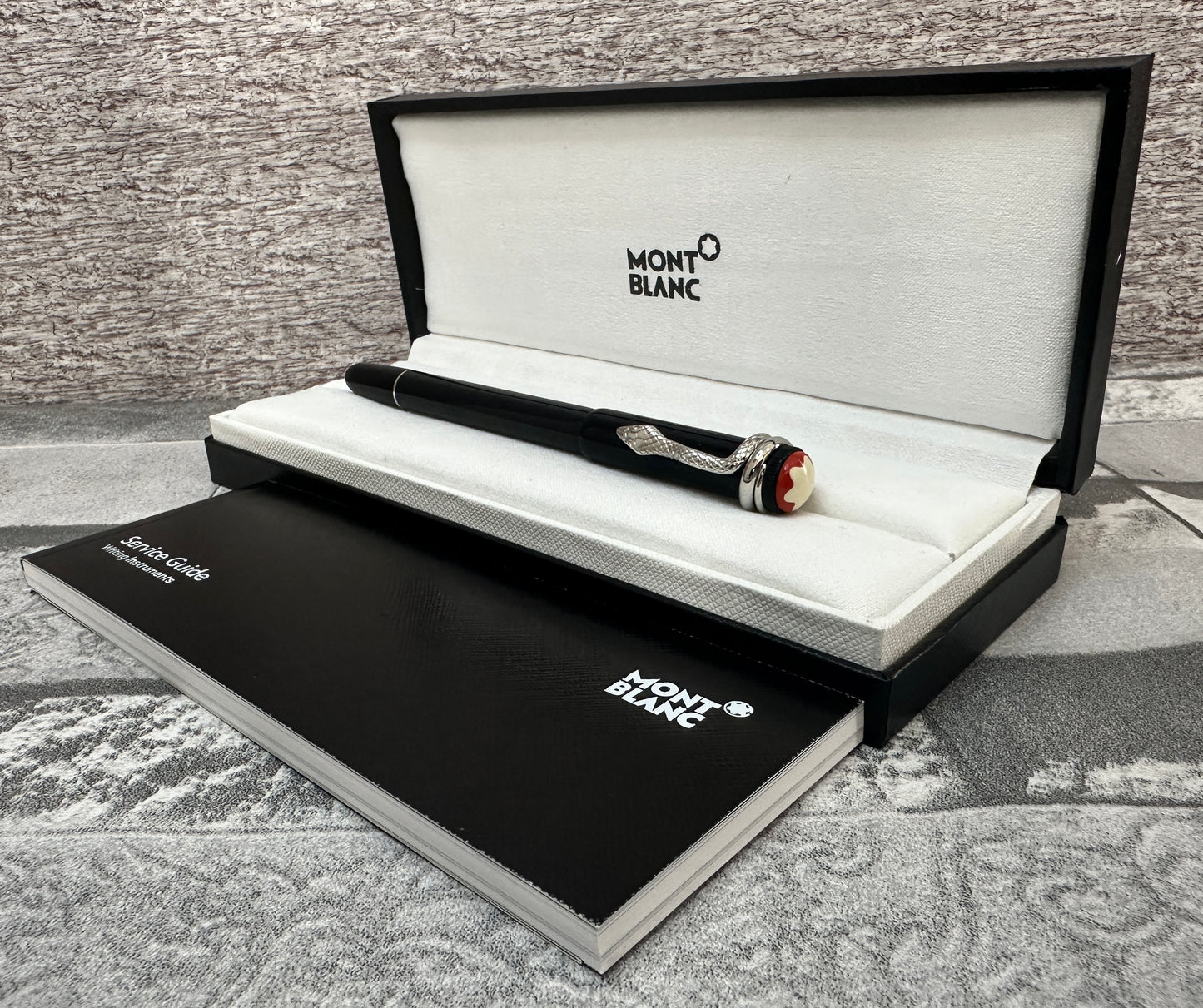 Pluma Fuente modelo Snake Mont B