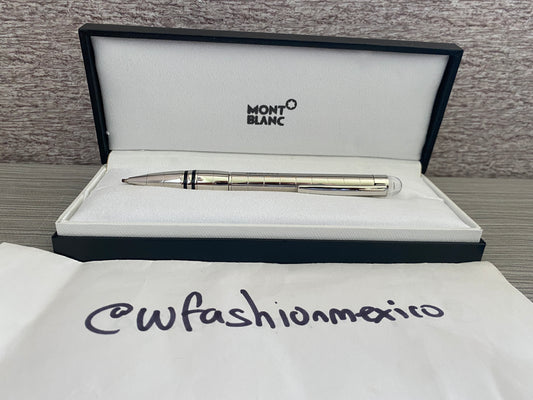 Pluma modelo bolígrafo StarWalker plateado M0nt bl4nc desde $750 MXN