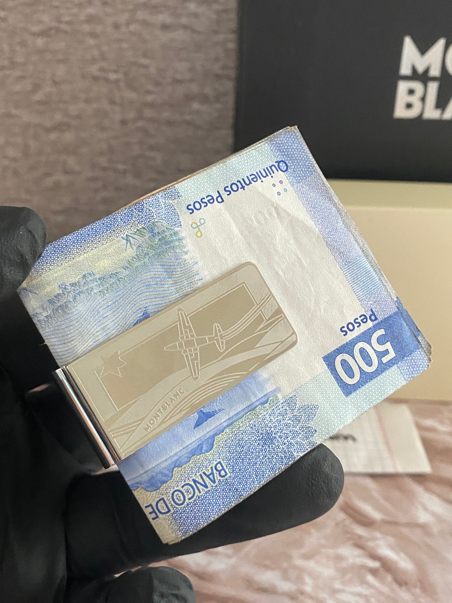 Clip para billetes de Acero inoxidable Mont desde $1,150 MXN Edición El Príncipito