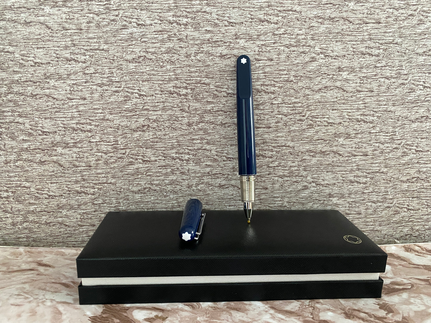 Pluma tipo rollerball serie M azul M0ntblanc desde $850 MXN